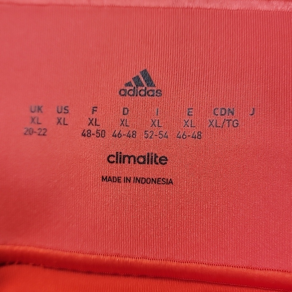 RETIRED Adidas Wow Drop Climalite Leggings - Picture 10 of 16